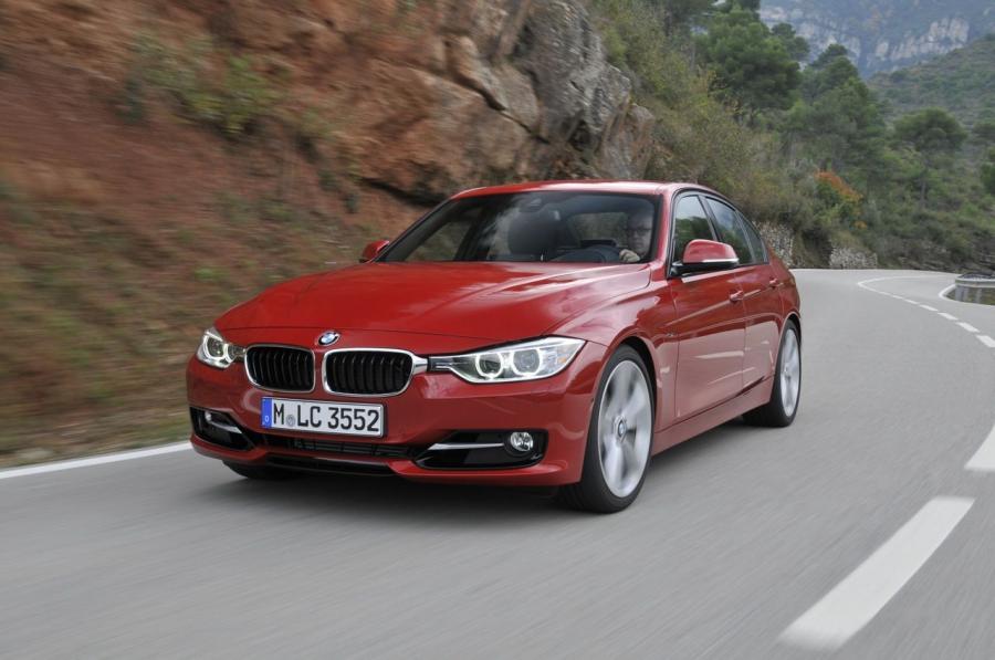  BMW 3-Series 2012 года  (фото 44 из 191)
